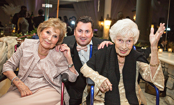 0706CHRISTIE_CHRIS