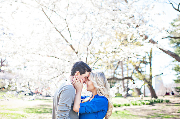 057LAUREN_JONATHAN_ENGAGEMENT