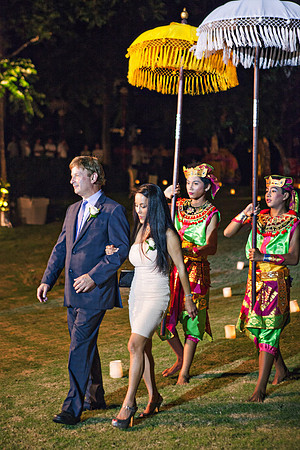 1029MAIKO_ARTHUR_BALI
